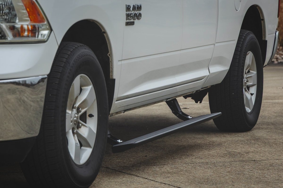 Dodge Ram 1500 Power Running Boards - Rough Country - HT-Series - '09-'10